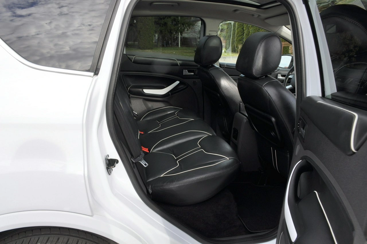 Ford Kuga - Zdjęcie 18