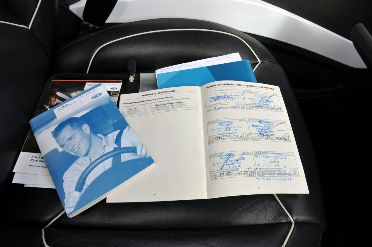 Ford Kuga - Zdjęcie 39
