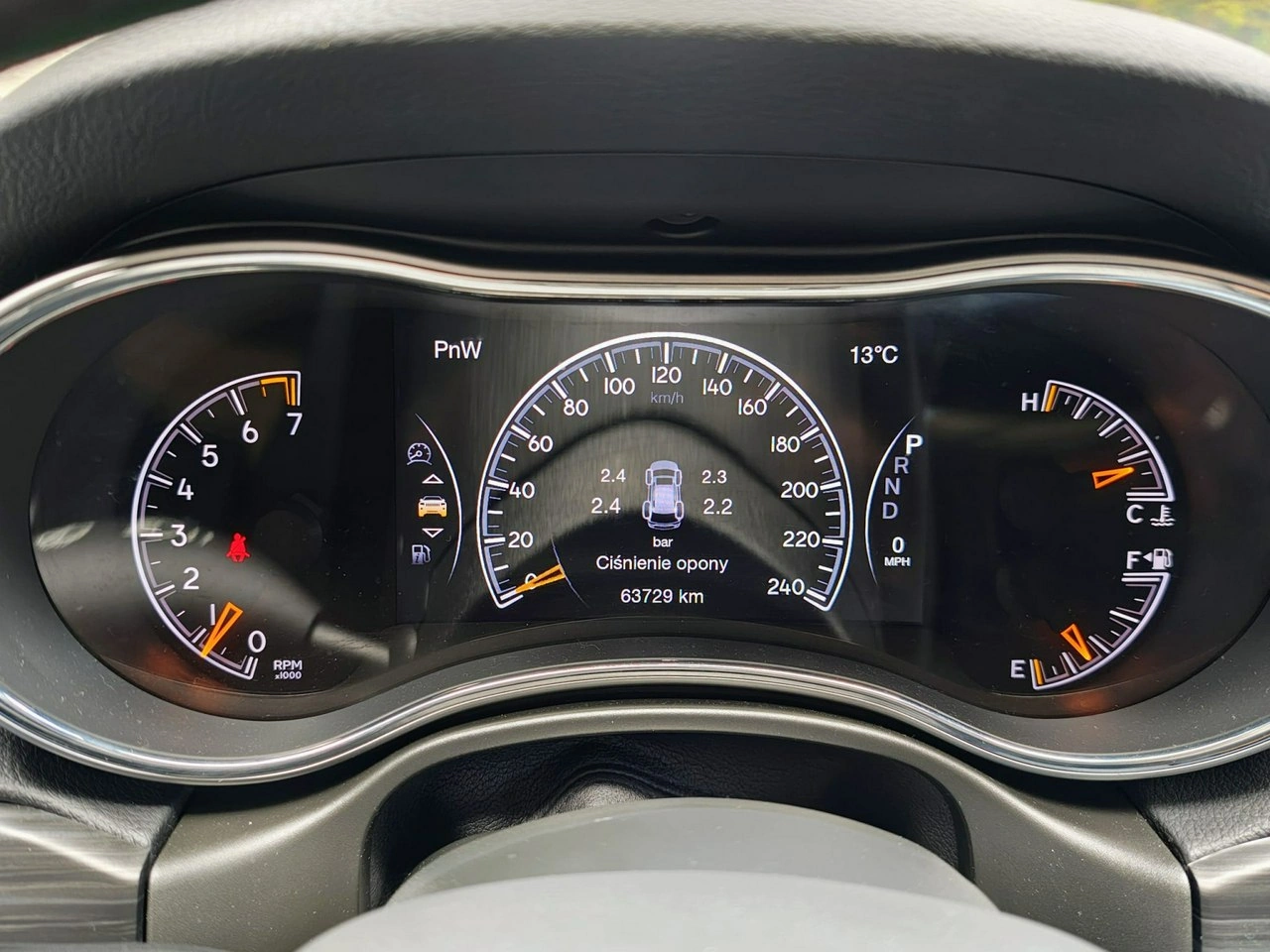 Jeep Grand Cherokee - Zdjęcie 24