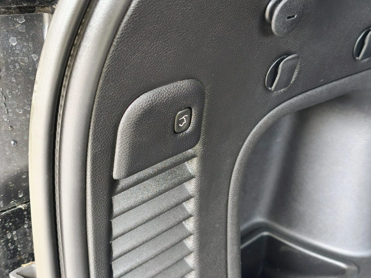 Jeep Grand Cherokee - Zdjęcie 35