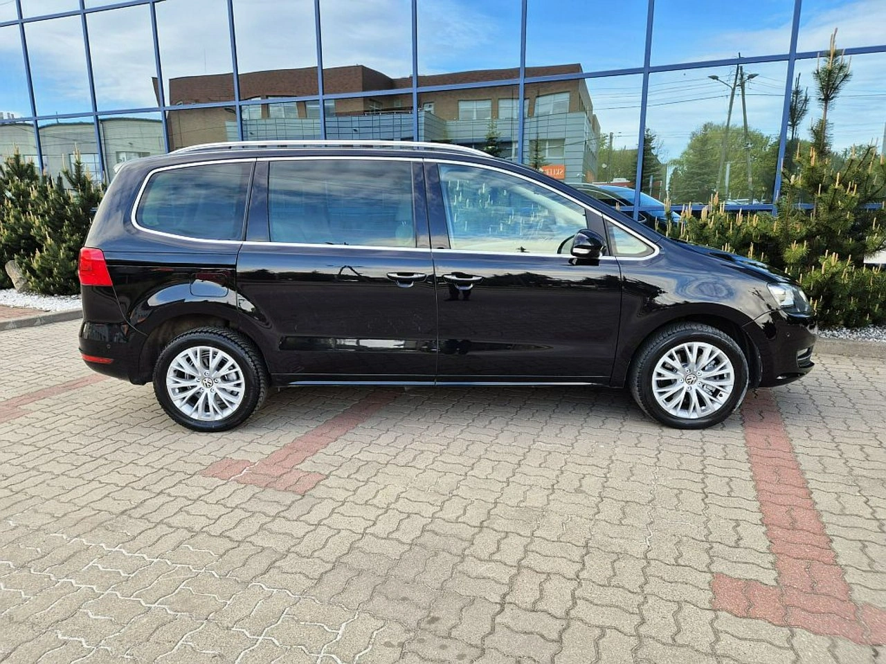 Volkswagen Sharan - Zdjęcie 11