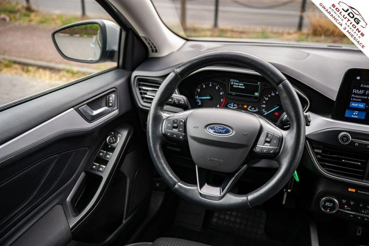 Ford Focus - Zdjęcie 15