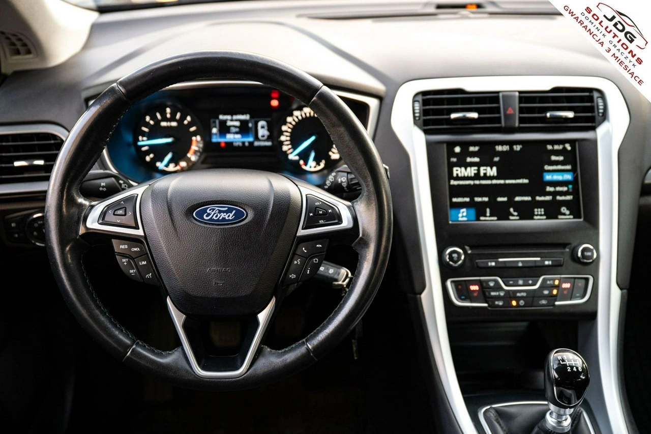 Ford Mondeo - Zdjęcie 19