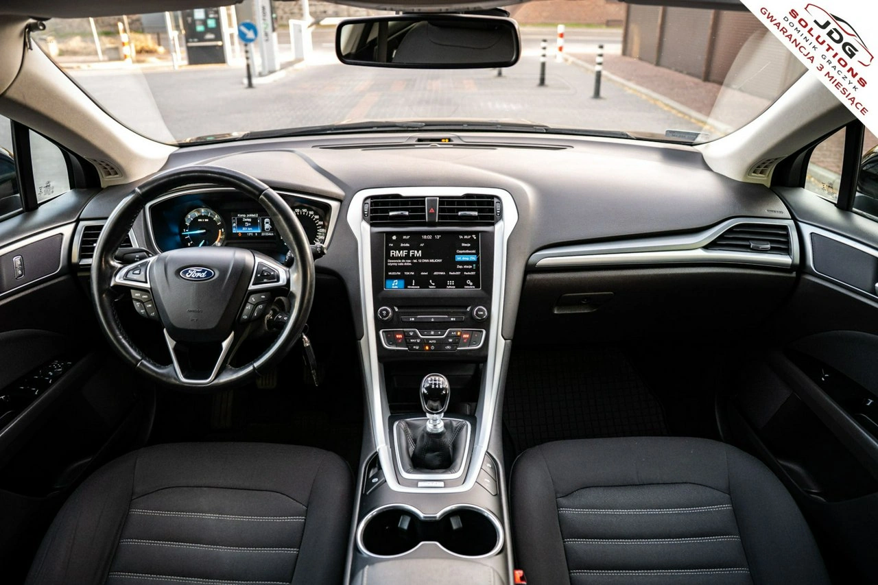 Ford Mondeo - Zdjęcie 23