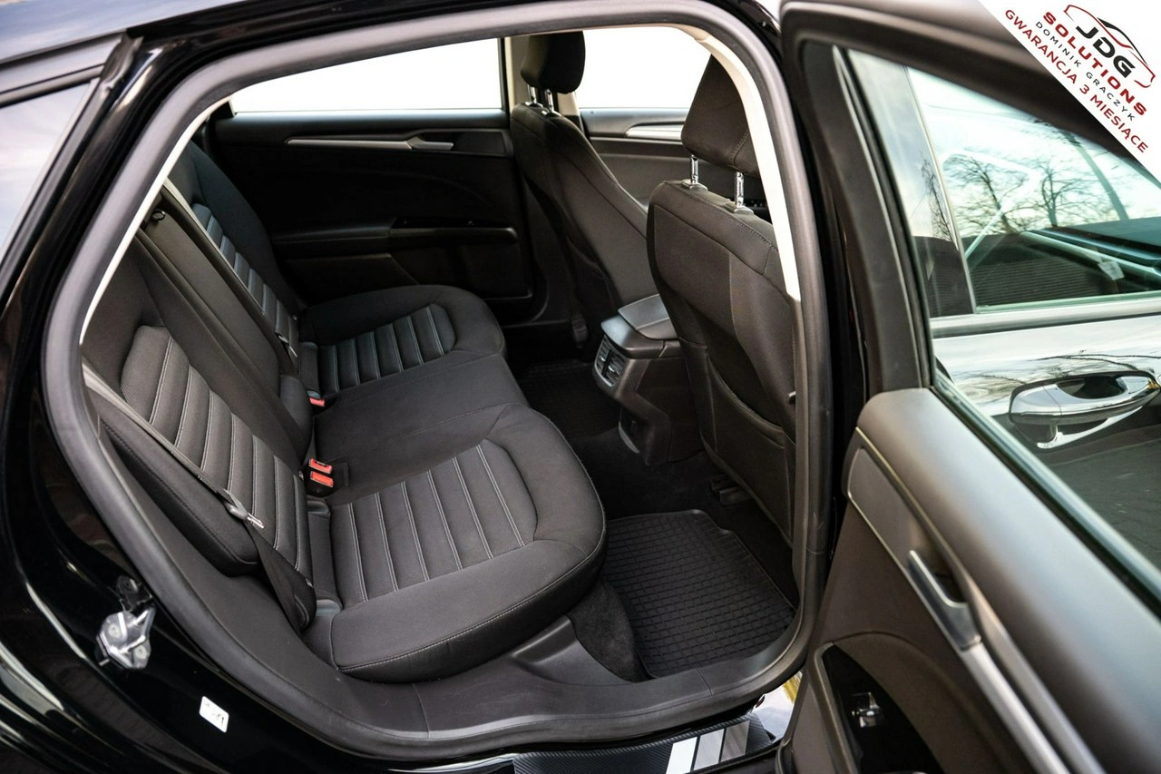 Ford Mondeo - Zdjęcie 28