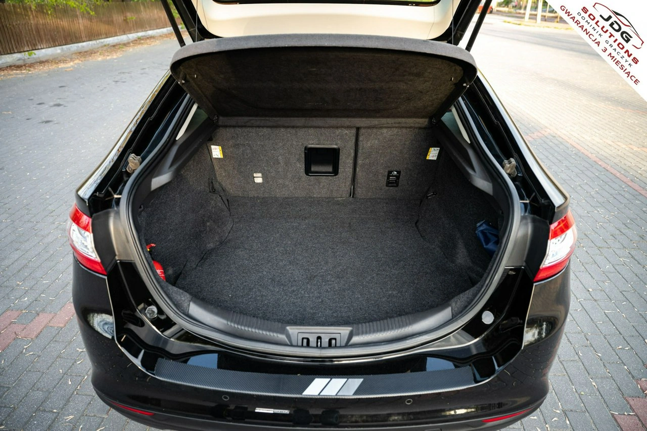 Ford Mondeo - Zdjęcie 32