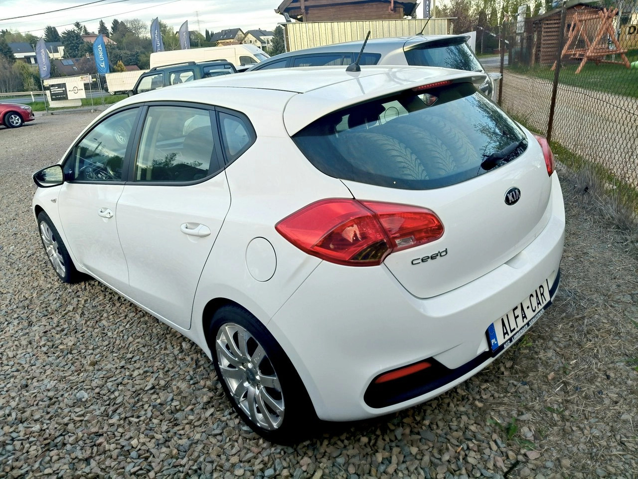 Kia Ceed - Zdjęcie 1