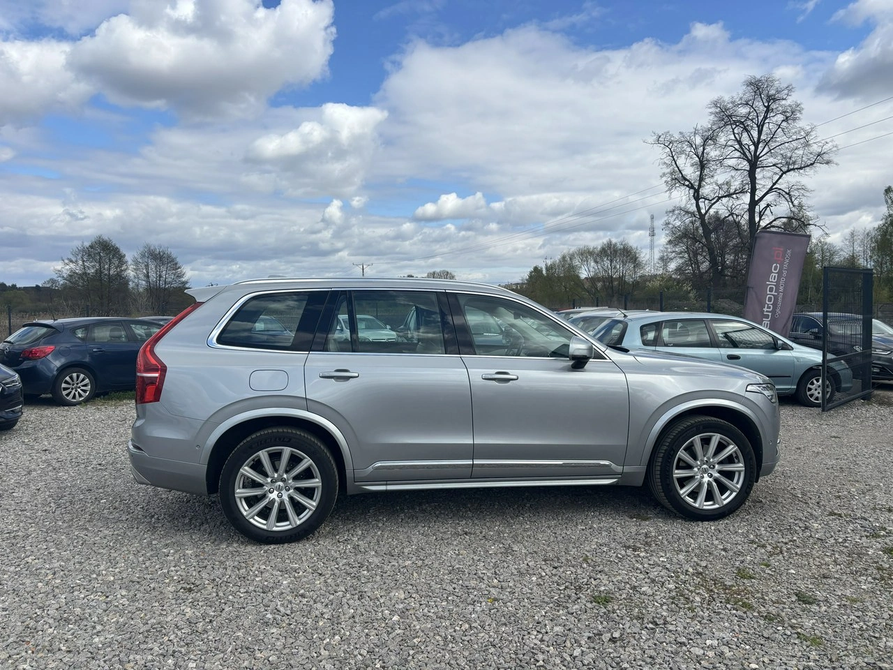 Volvo XC 90 - Zdjęcie 9