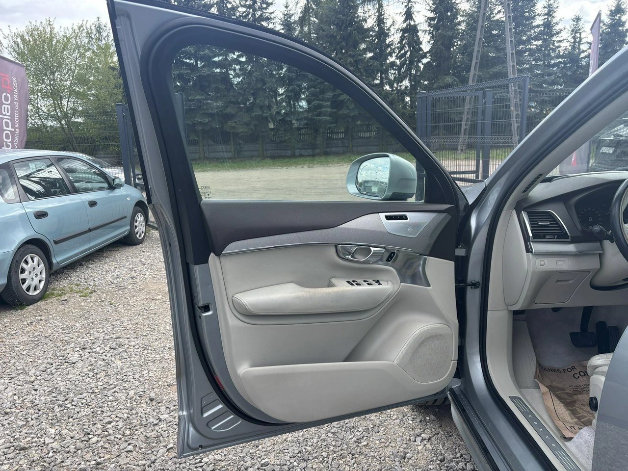 Volvo XC 90 - Zdjęcie 13