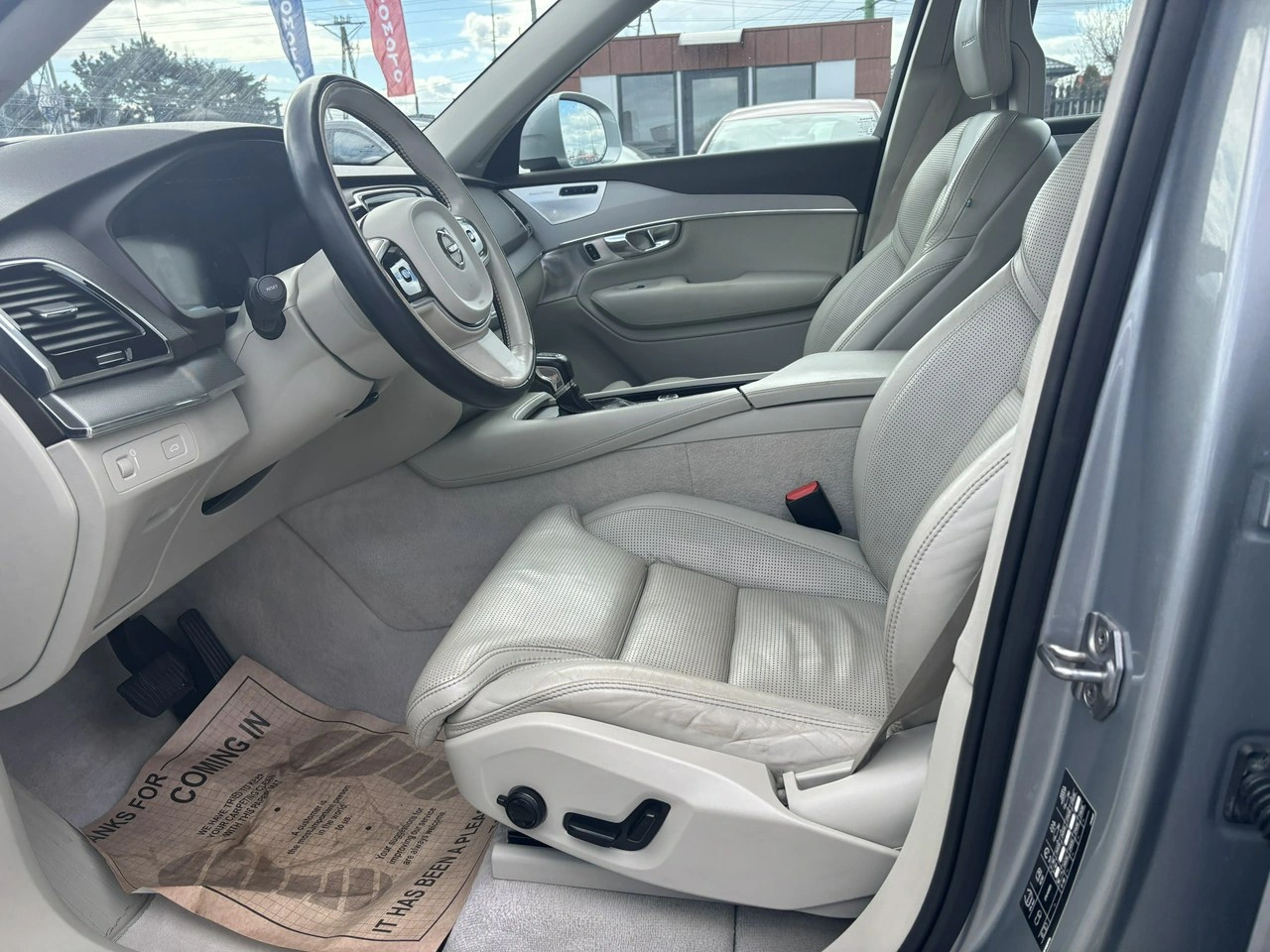 Volvo XC 90 - Zdjęcie 17