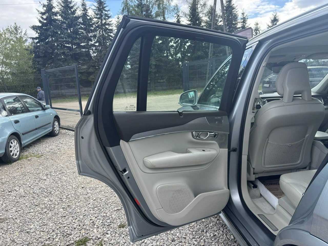 Volvo XC 90 - Zdjęcie 28