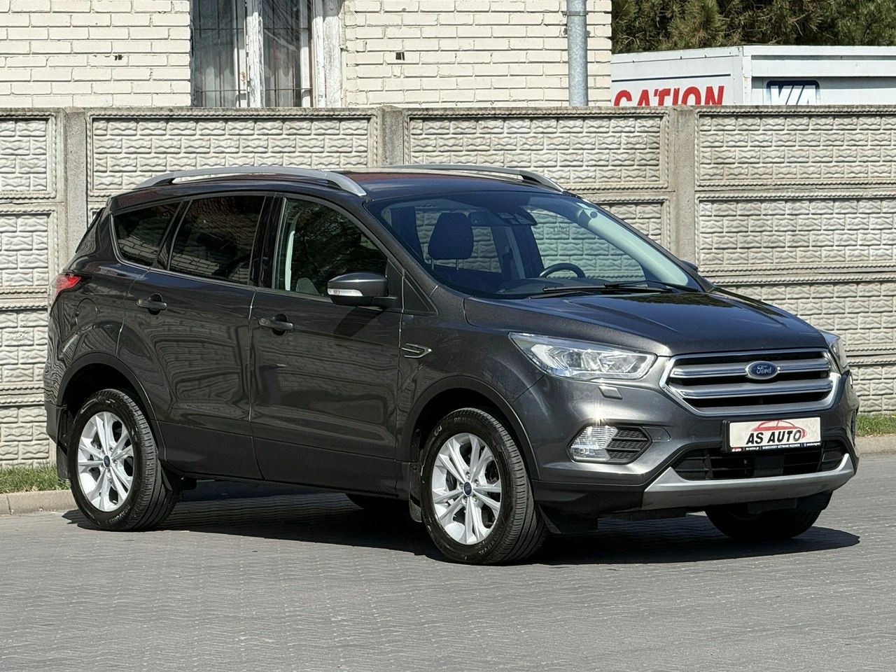 Ford Kuga - Zdjęcie 30