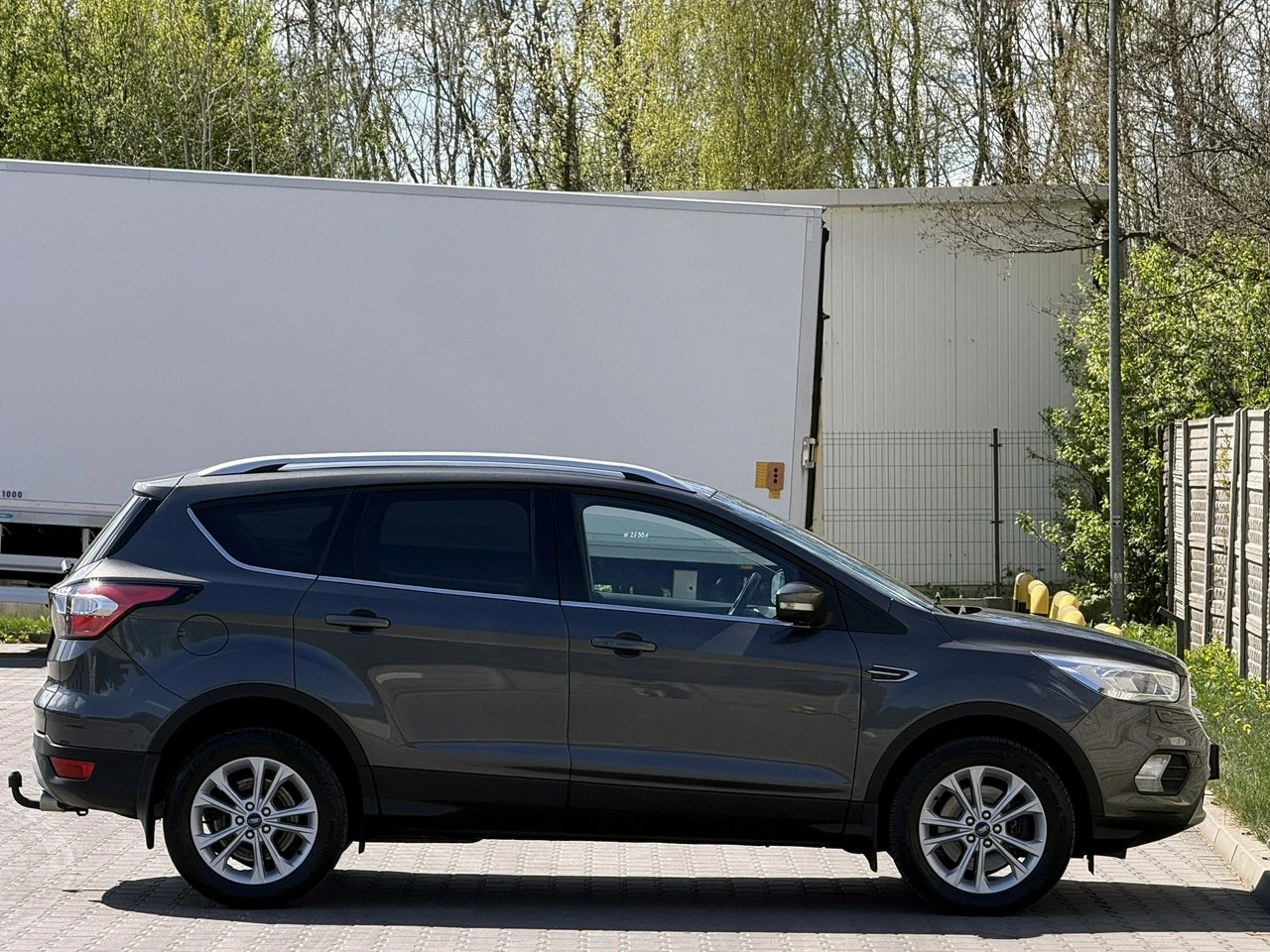 Ford Kuga - Zdjęcie 42