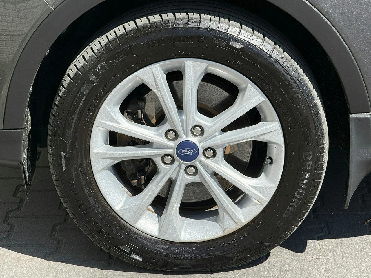 Ford Kuga - Zdjęcie 13