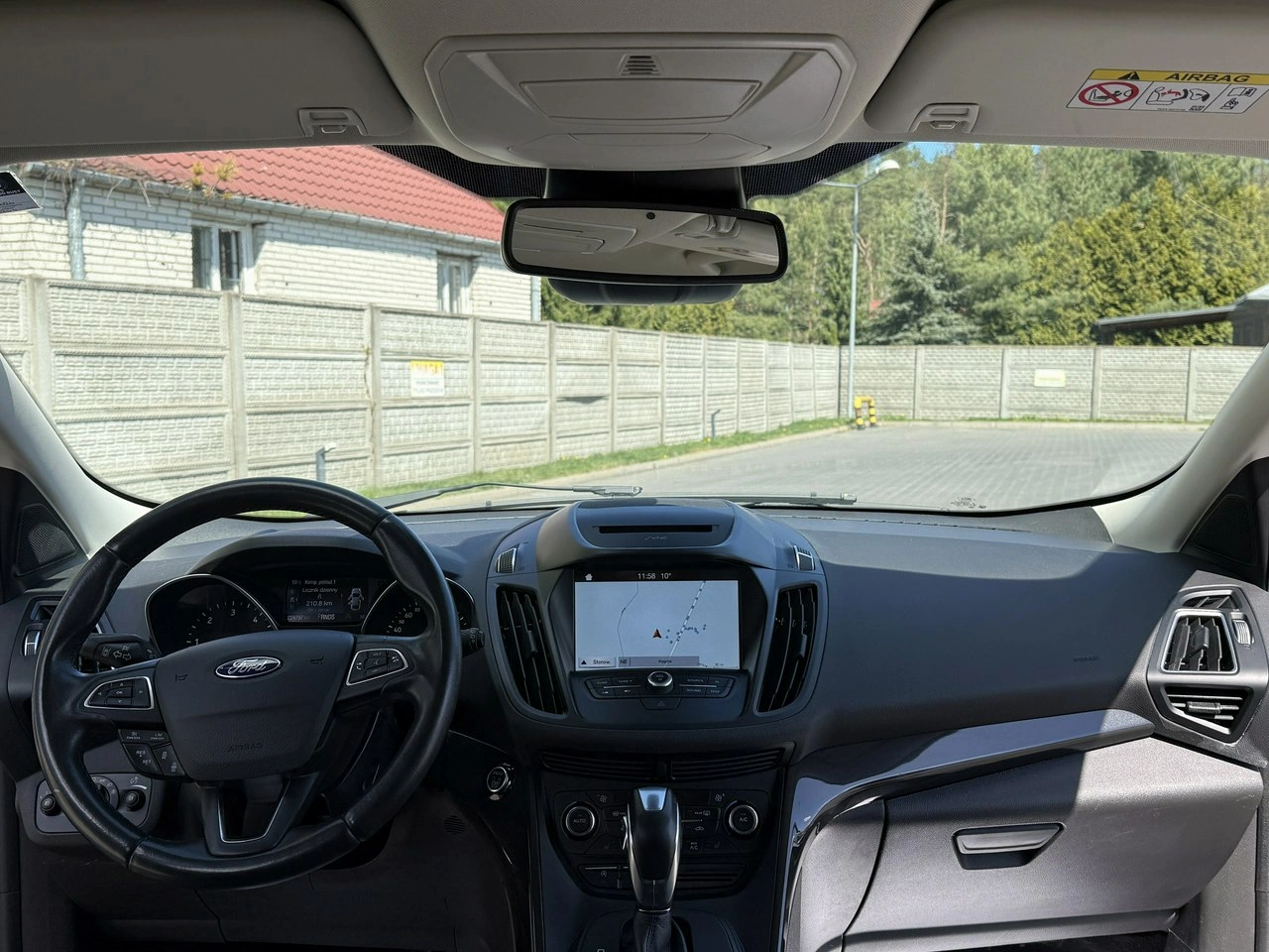 Ford Kuga - Zdjęcie 4