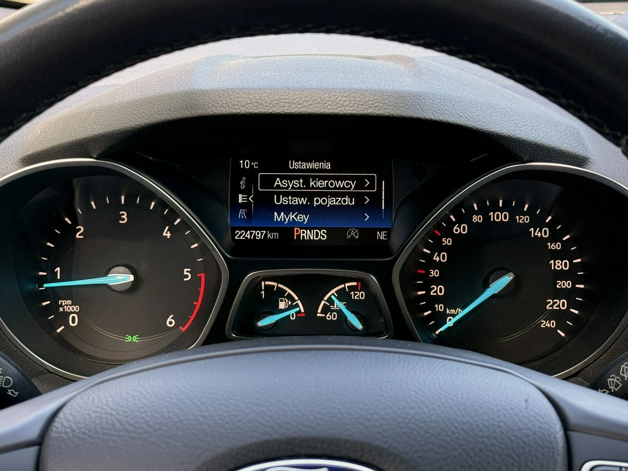 Ford Kuga - Zdjęcie 56