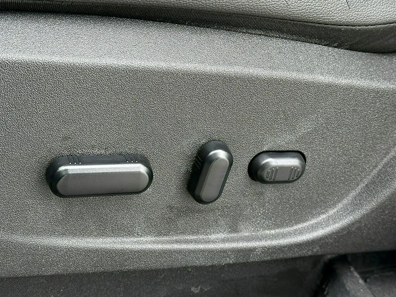 Ford Kuga - Zdjęcie 7