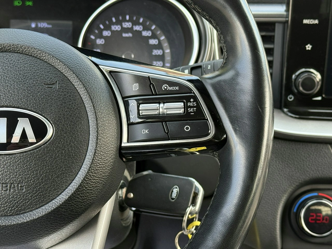 Kia XCeed - Zdjęcie 13