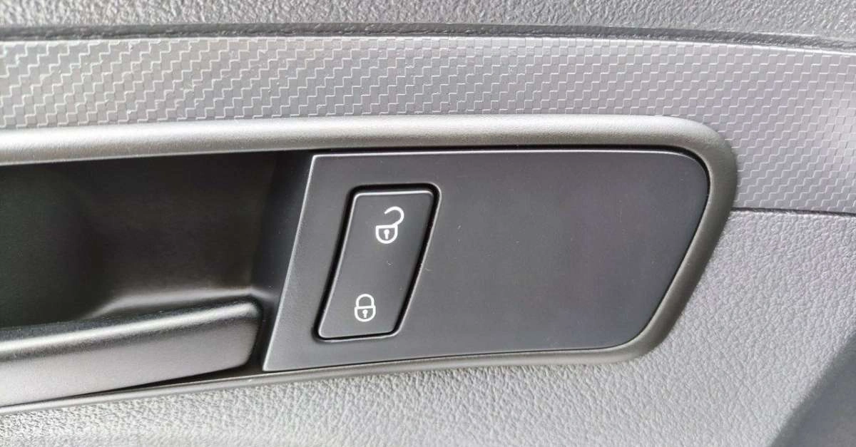 Volkswagen Caddy - Zdjęcie 22