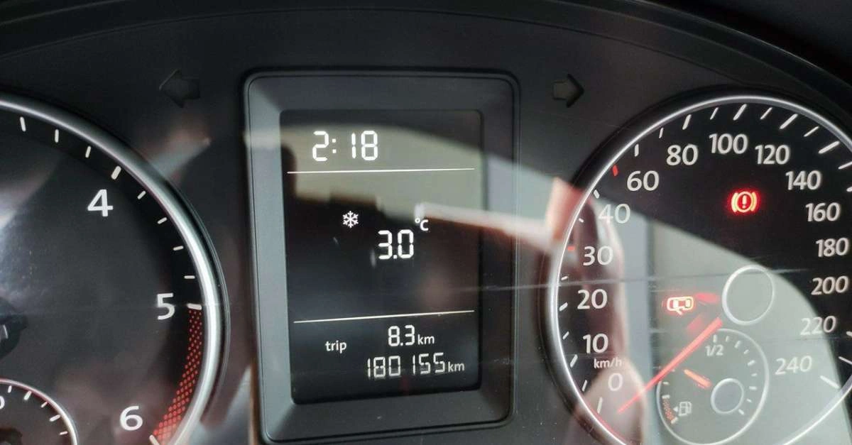 Volkswagen Caddy - Zdjęcie 24