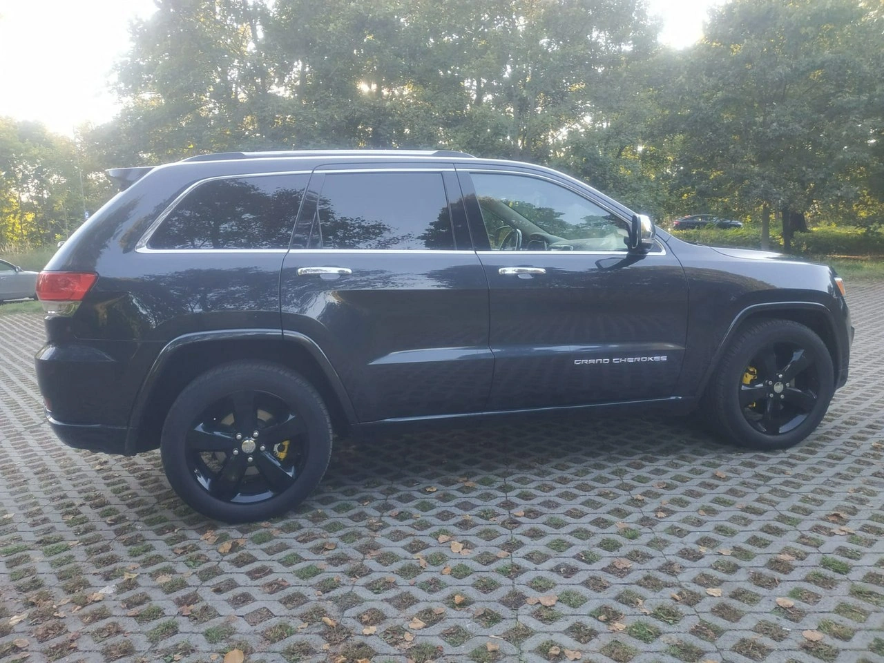 Jeep Grand Cherokee - Zdjęcie 12