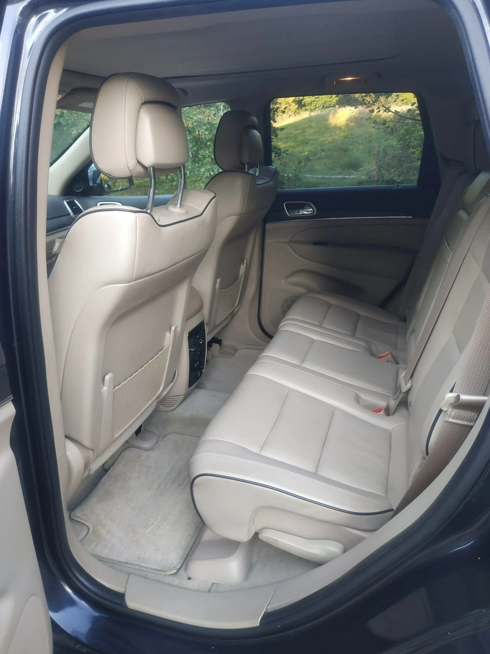 Jeep Grand Cherokee - Zdjęcie 24