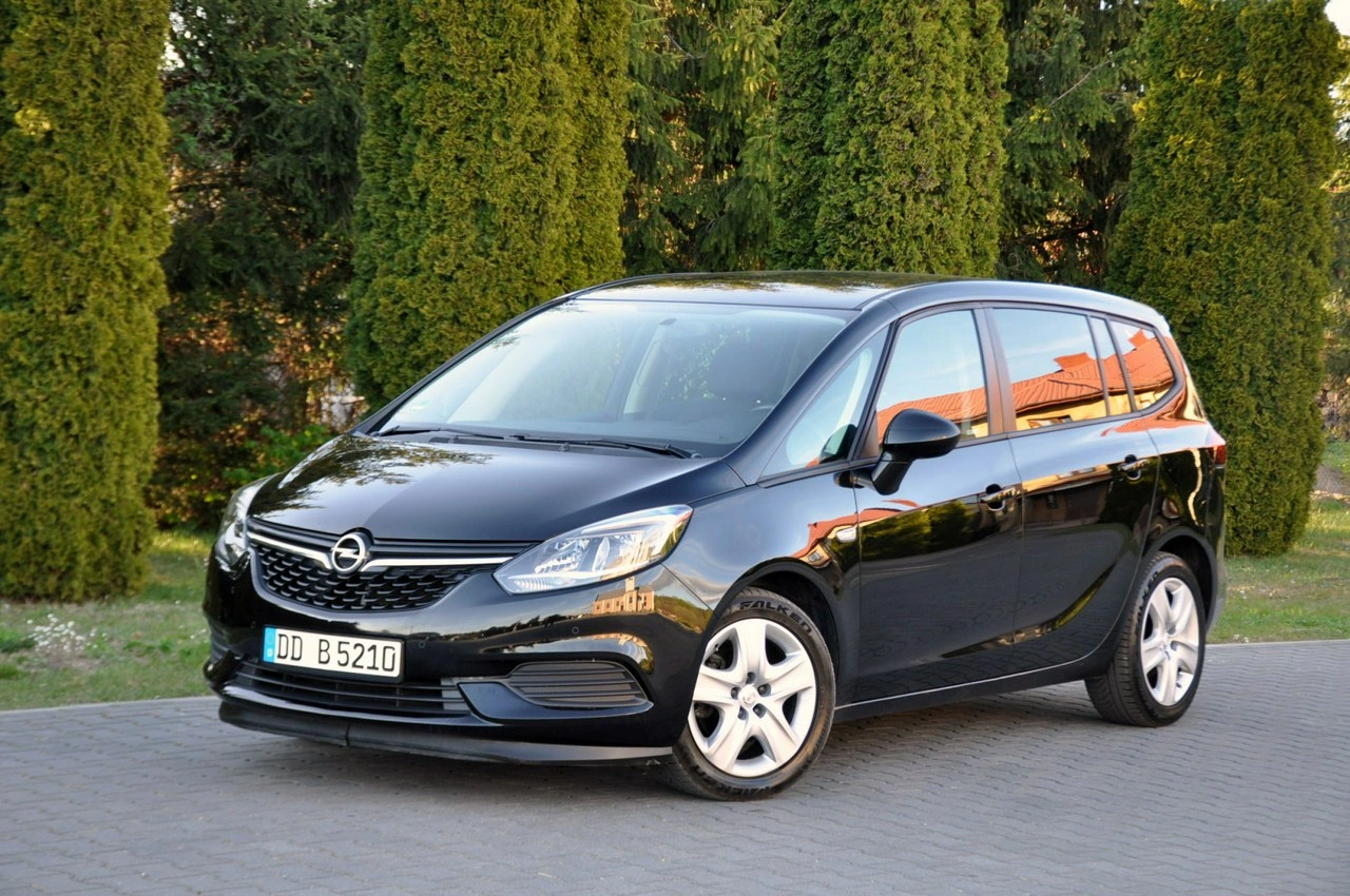 Opel Zafira - Zdjęcie 9