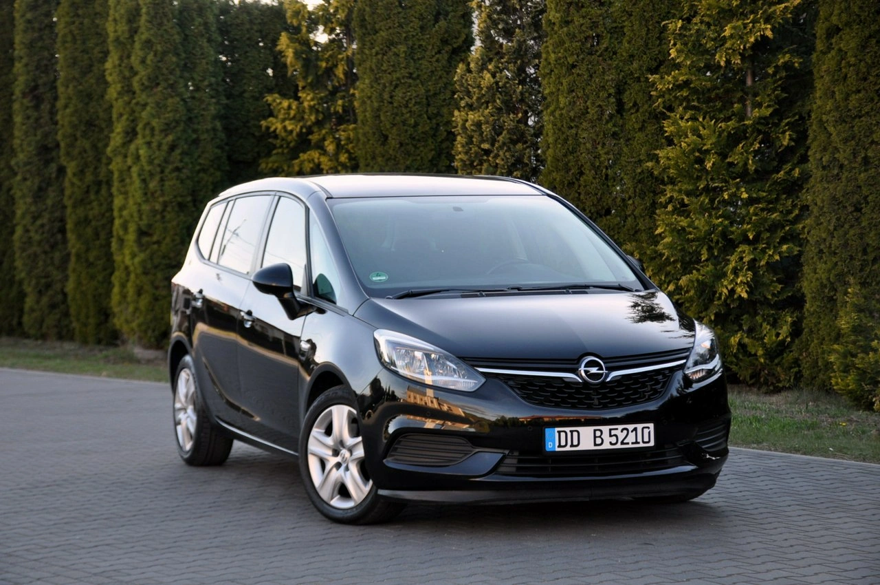 Opel Zafira - Zdjęcie 1