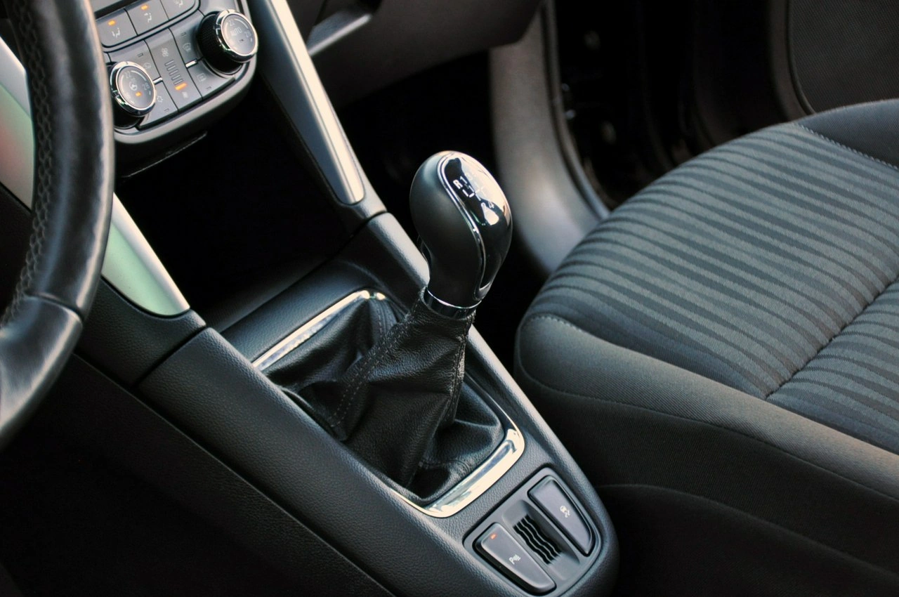 Opel Zafira - Zdjęcie 34