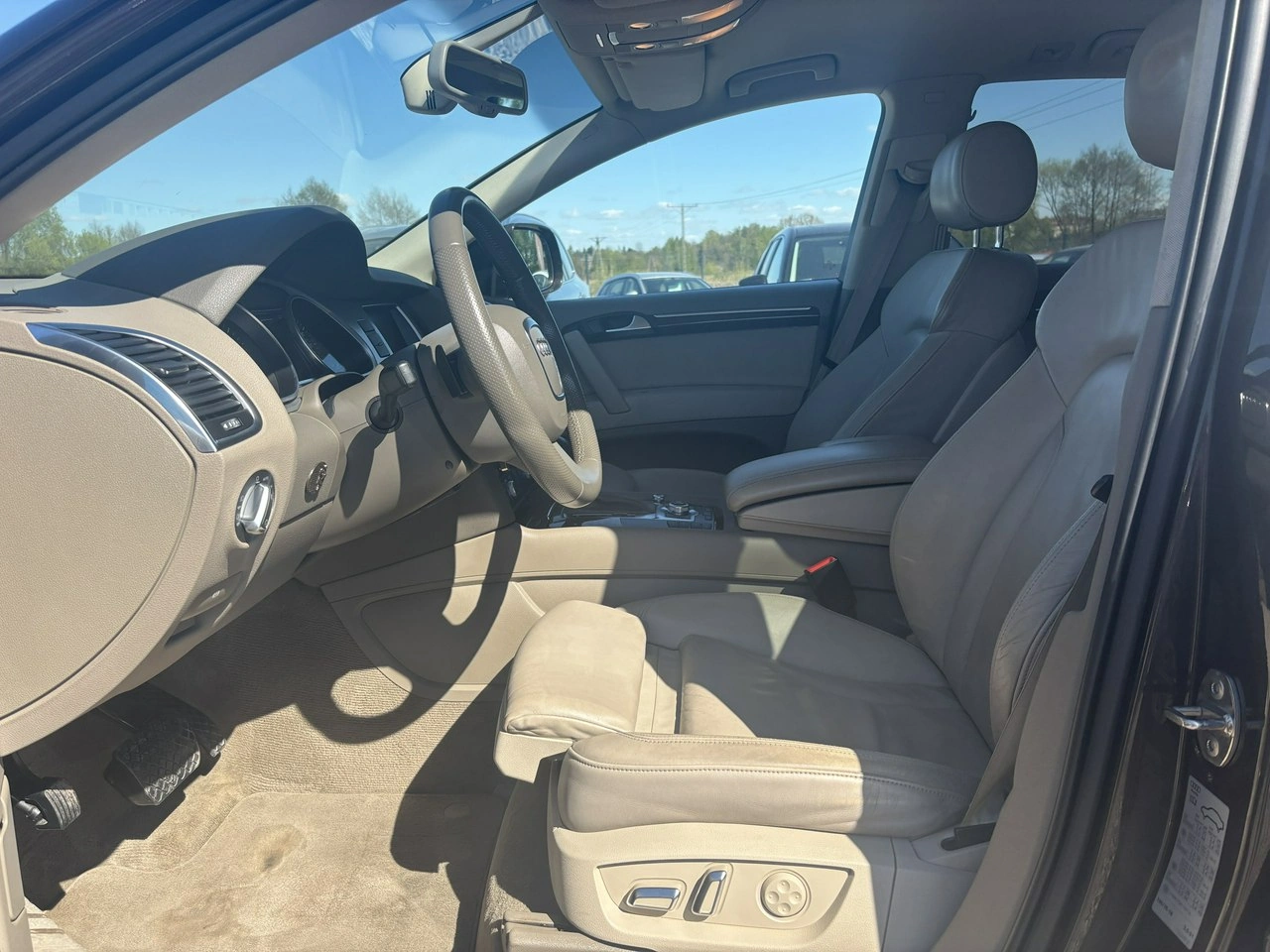 Audi Q7 - Zdjęcie 18