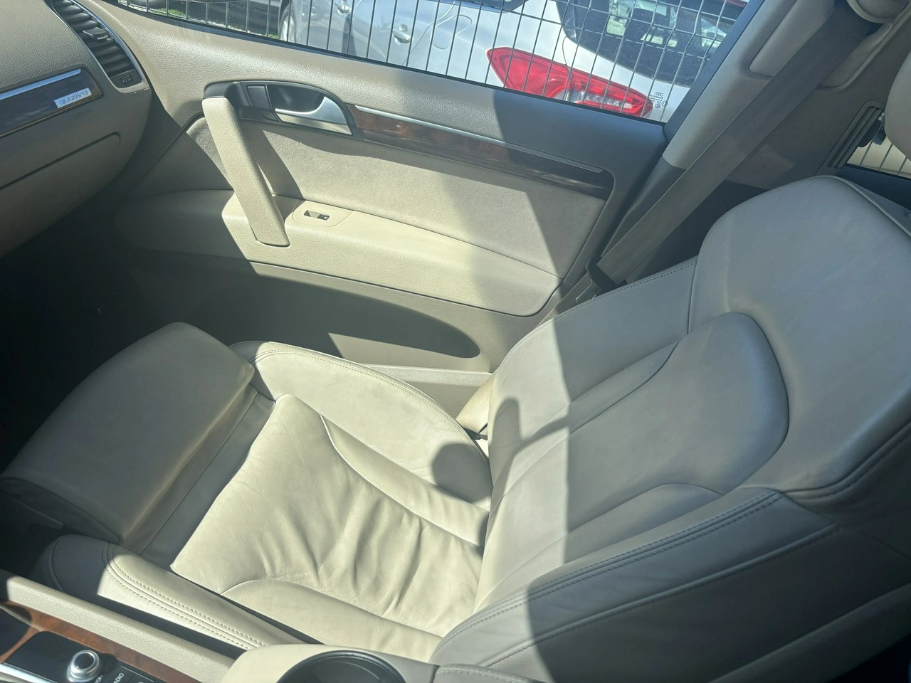 Audi Q7 - Zdjęcie 27