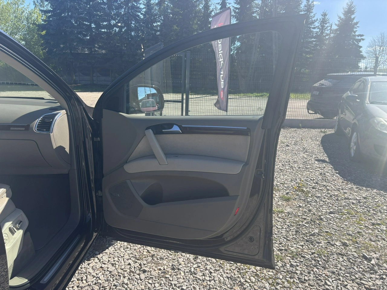 Audi Q7 - Zdjęcie 37