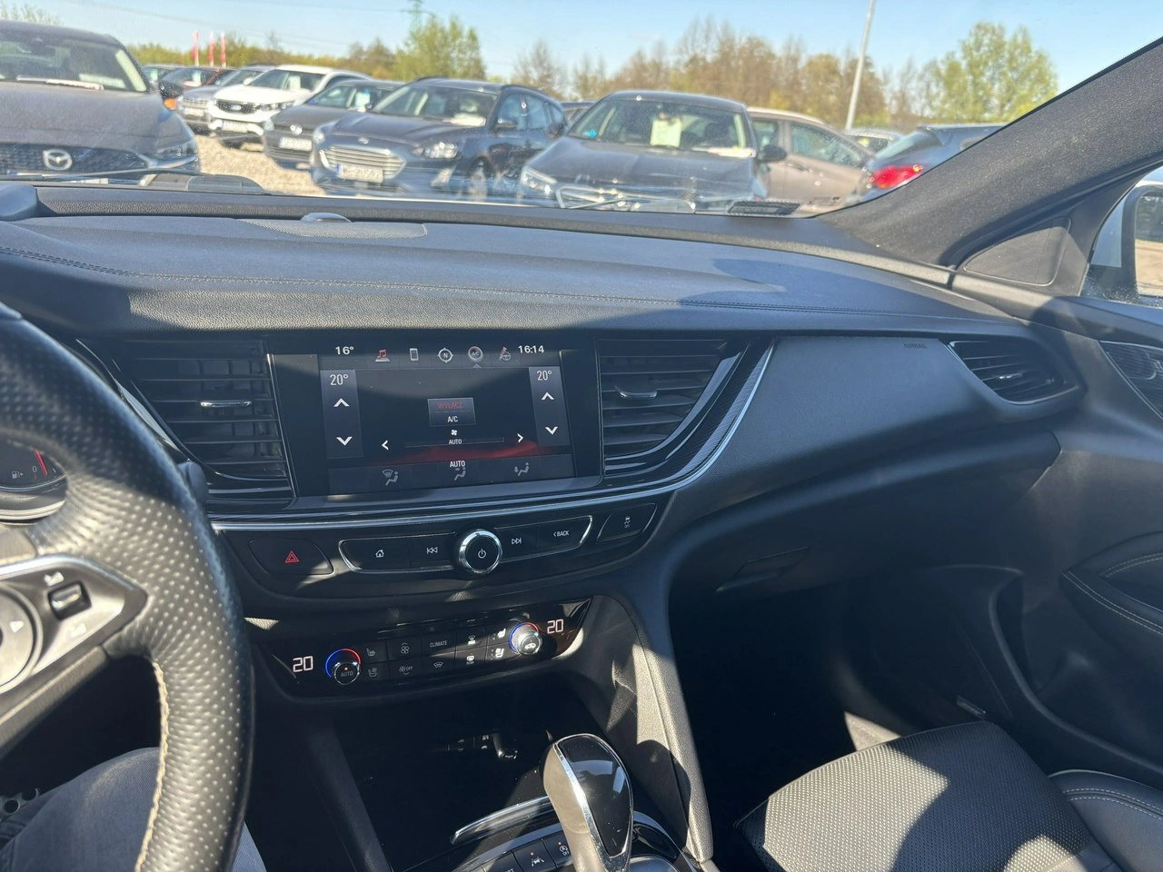 Opel Insignia - Zdjęcie 22