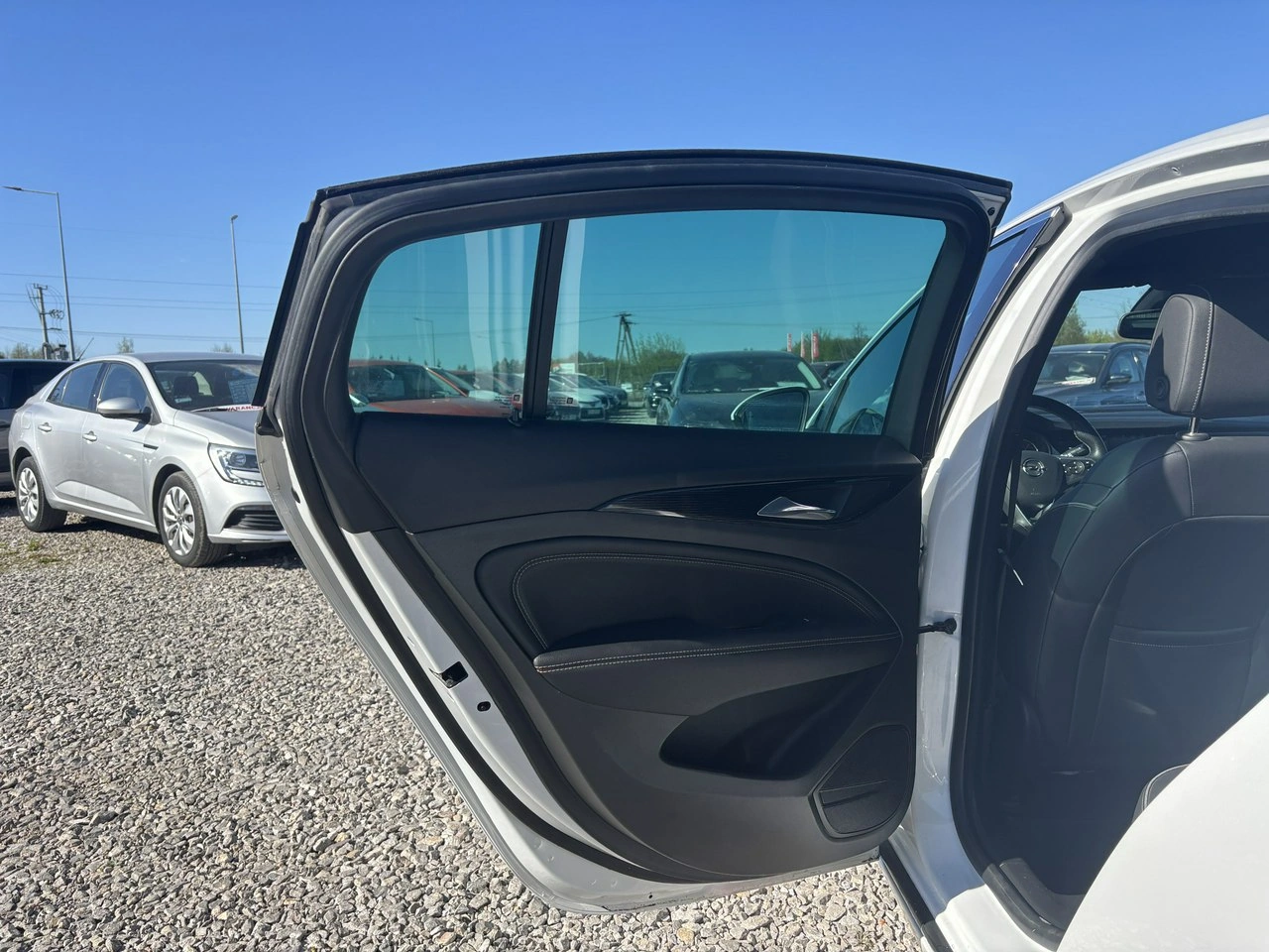 Opel Insignia - Zdjęcie 30