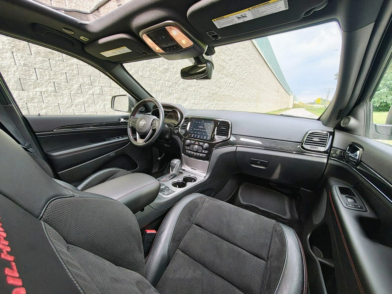 Jeep Grand Cherokee - Zdjęcie 11