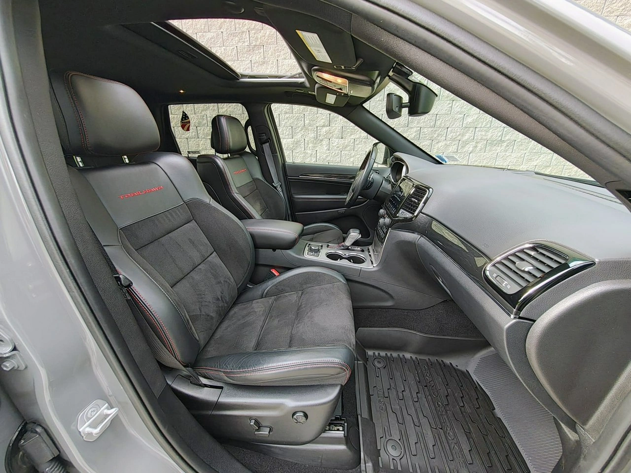 Jeep Grand Cherokee - Zdjęcie 13