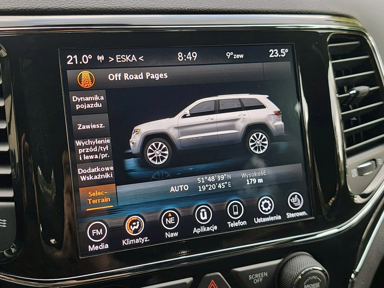 Jeep Grand Cherokee - Zdjęcie 33
