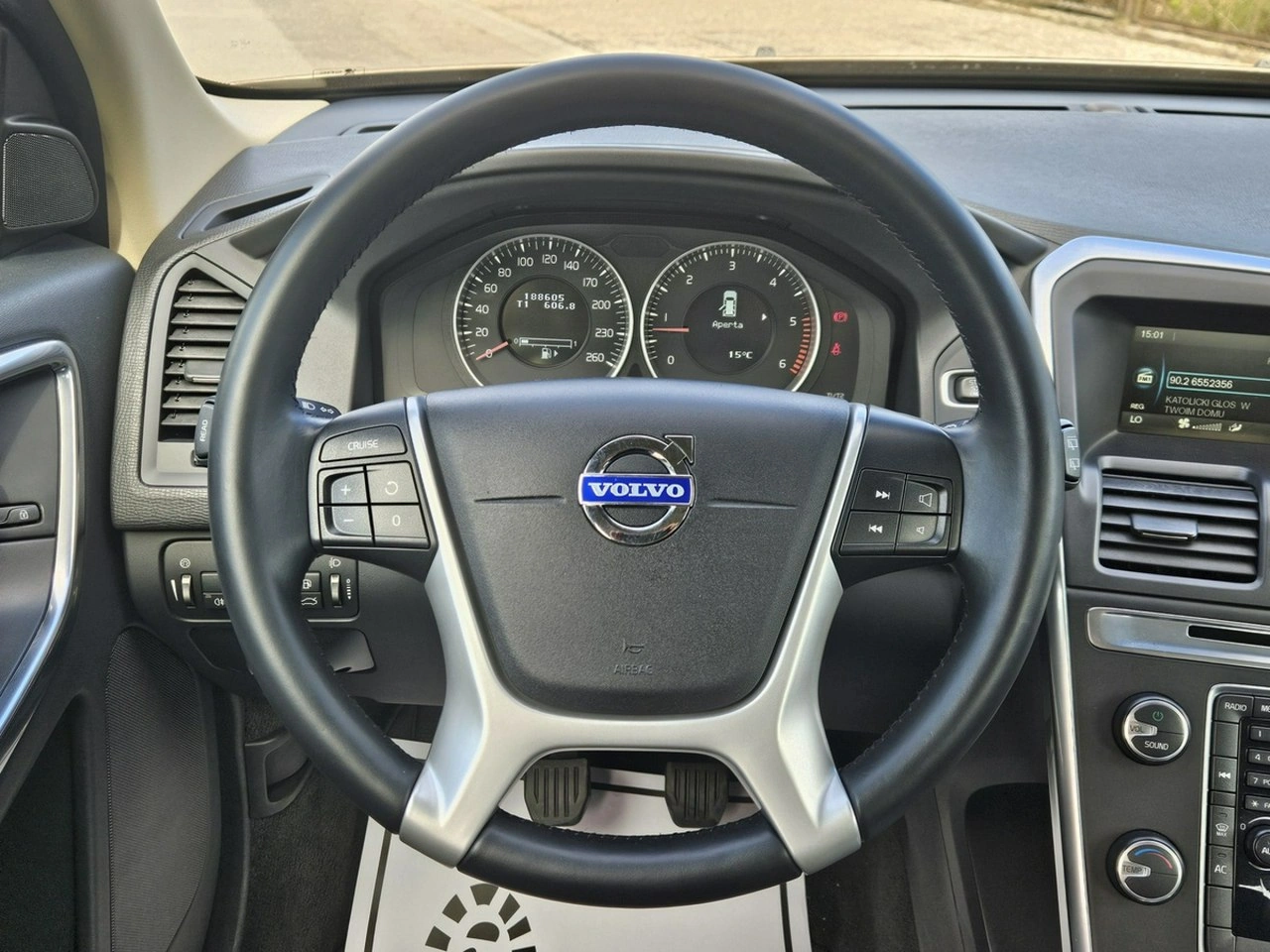 Volvo XC 60 - Zdjęcie 10