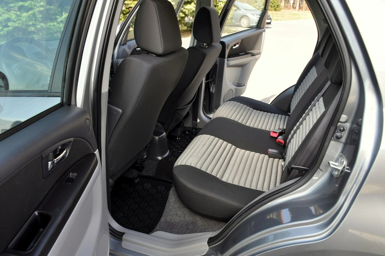 Suzuki SX4 - Zdjęcie 20