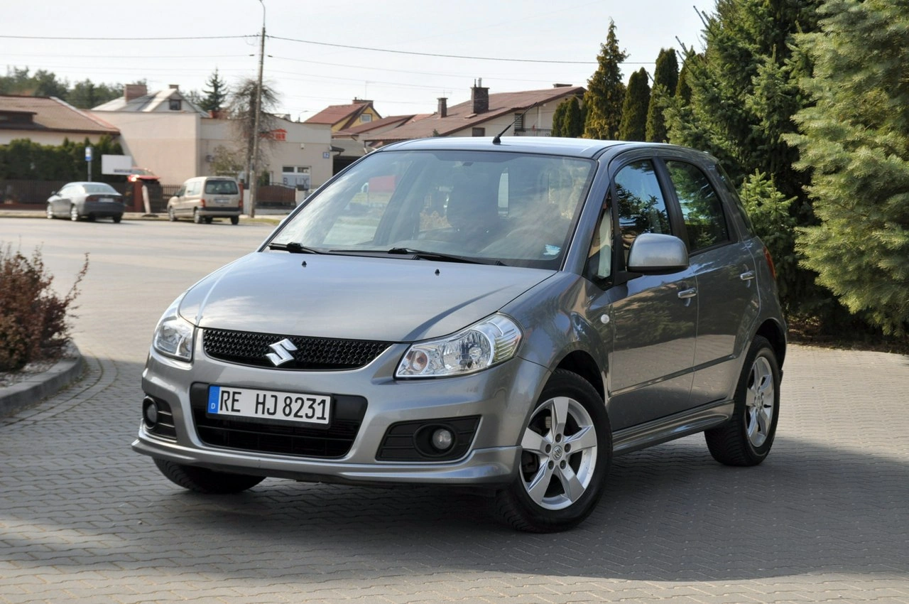 Suzuki SX4 - Zdjęcie 8