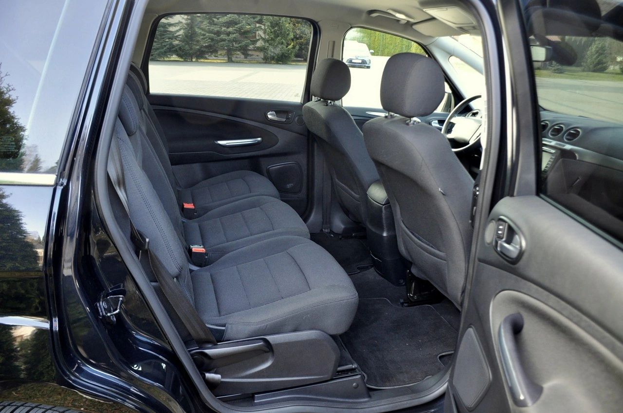 Ford S-Max - Zdjęcie 18