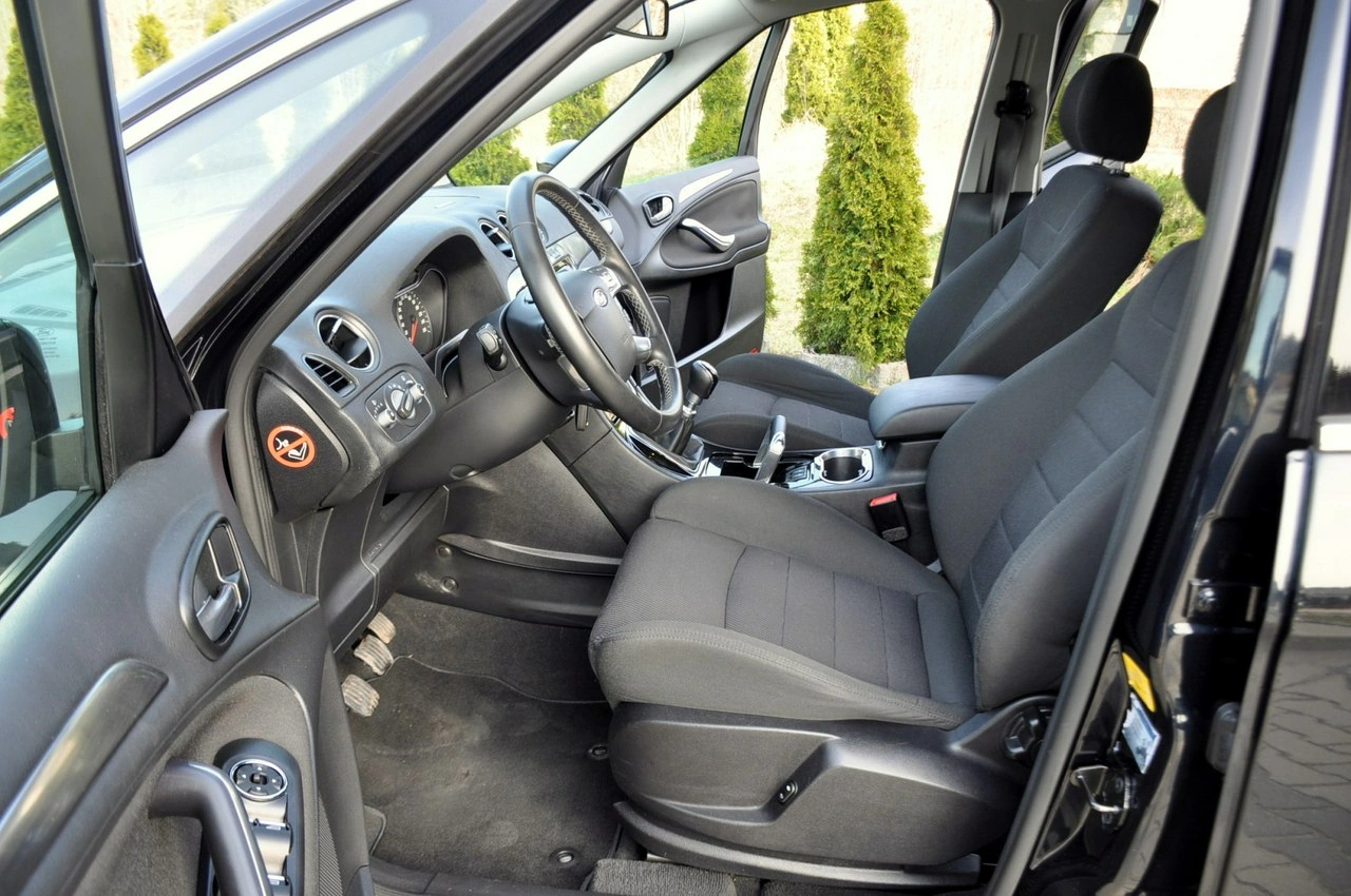 Ford S-Max - Zdjęcie 20