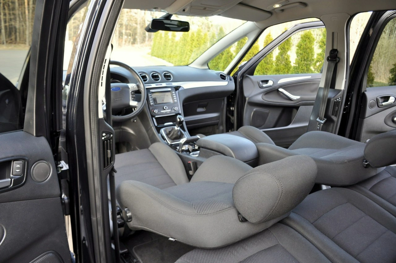 Ford S-Max - Zdjęcie 26