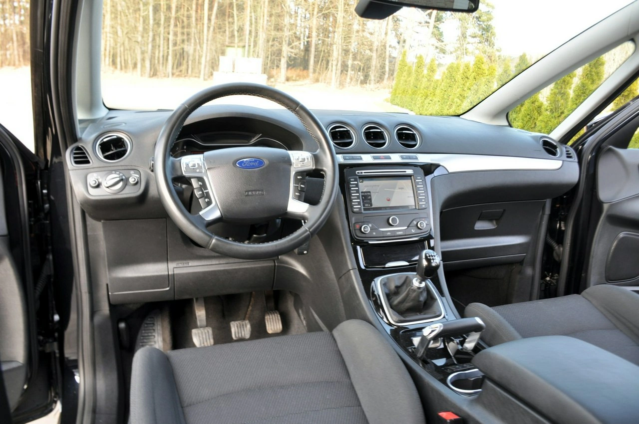 Ford S-Max - Zdjęcie 27