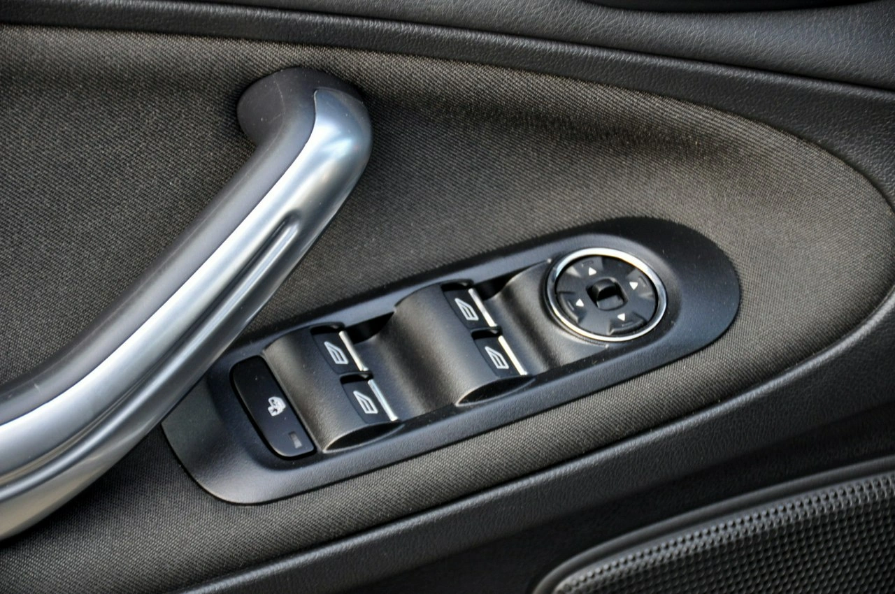 Ford S-Max - Zdjęcie 35
