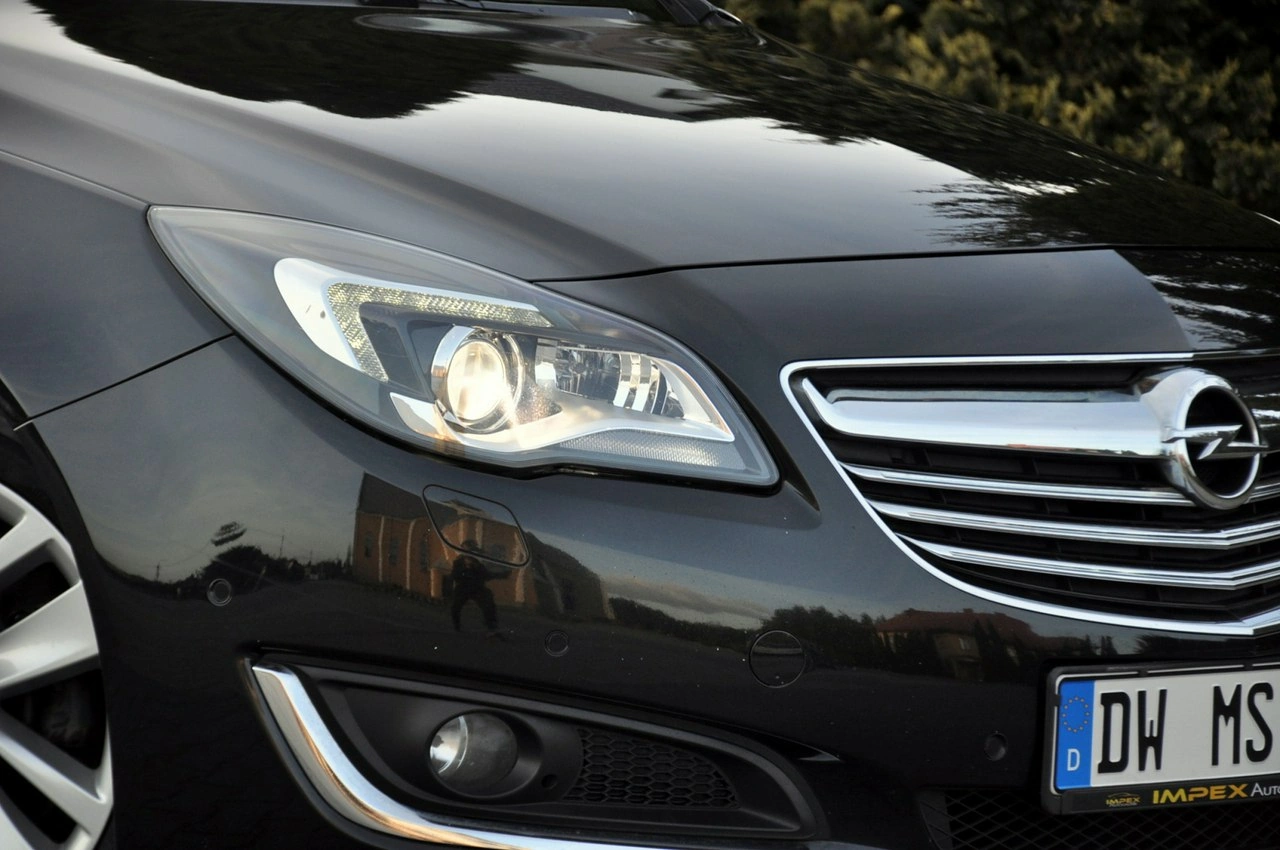 Opel Insignia - Zdjęcie 11