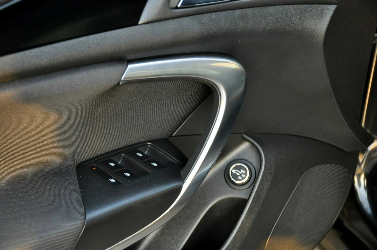 Opel Insignia - Zdjęcie 35
