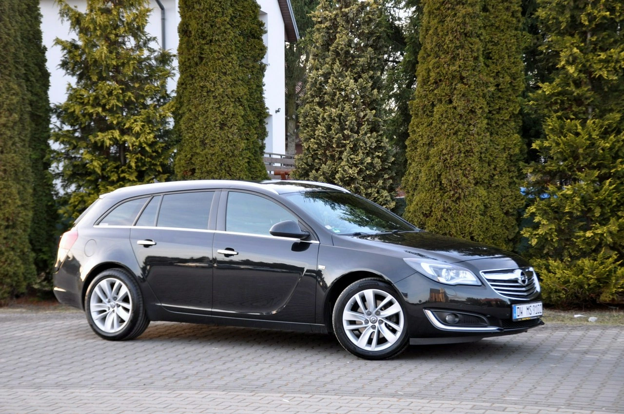Opel Insignia - Zdjęcie 3