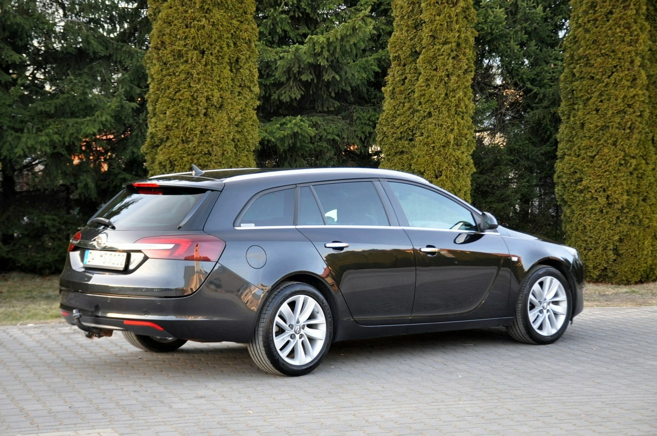 Opel Insignia - Zdjęcie 4