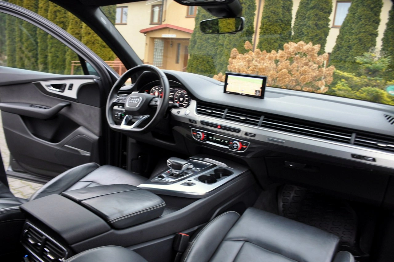 Audi Q7 - Zdjęcie 26